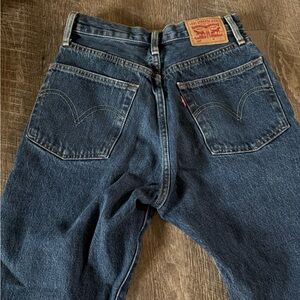 Levi's Women’s Dark Blue Relaxed Jeans